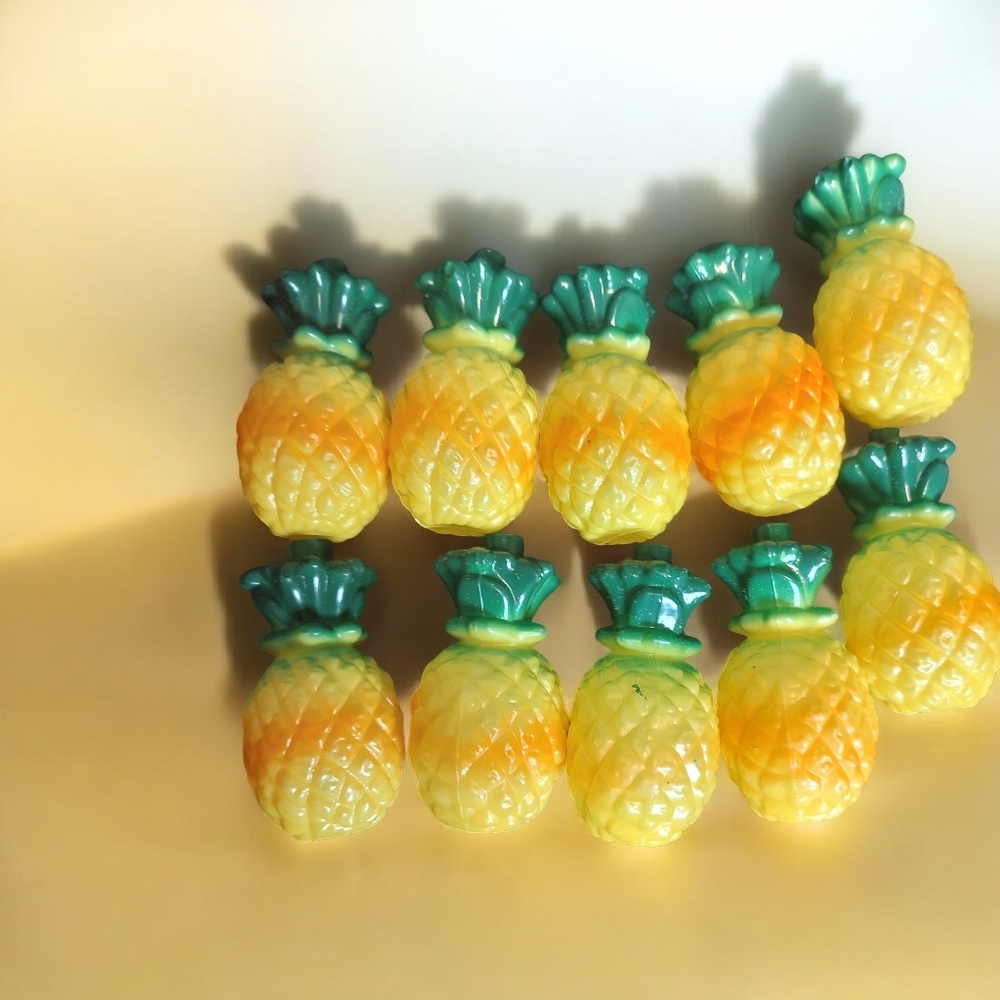 Pineapple Blow Molds 10 Piece Needs Light String Park RV Camping No Light 3"
